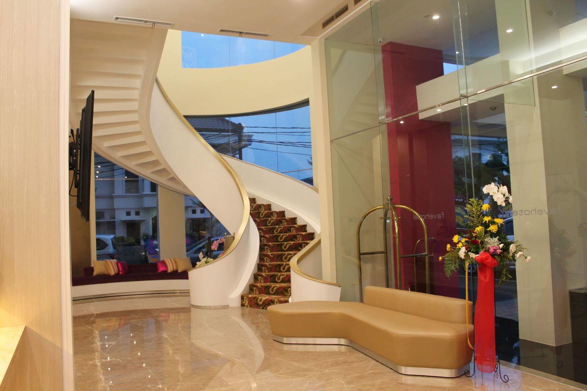 Hotel Brits Puri Indah